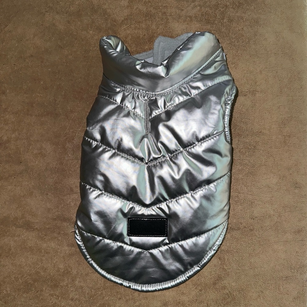Heart To Tail Metallic Pet Puffer Jacket for dog - xs brand new